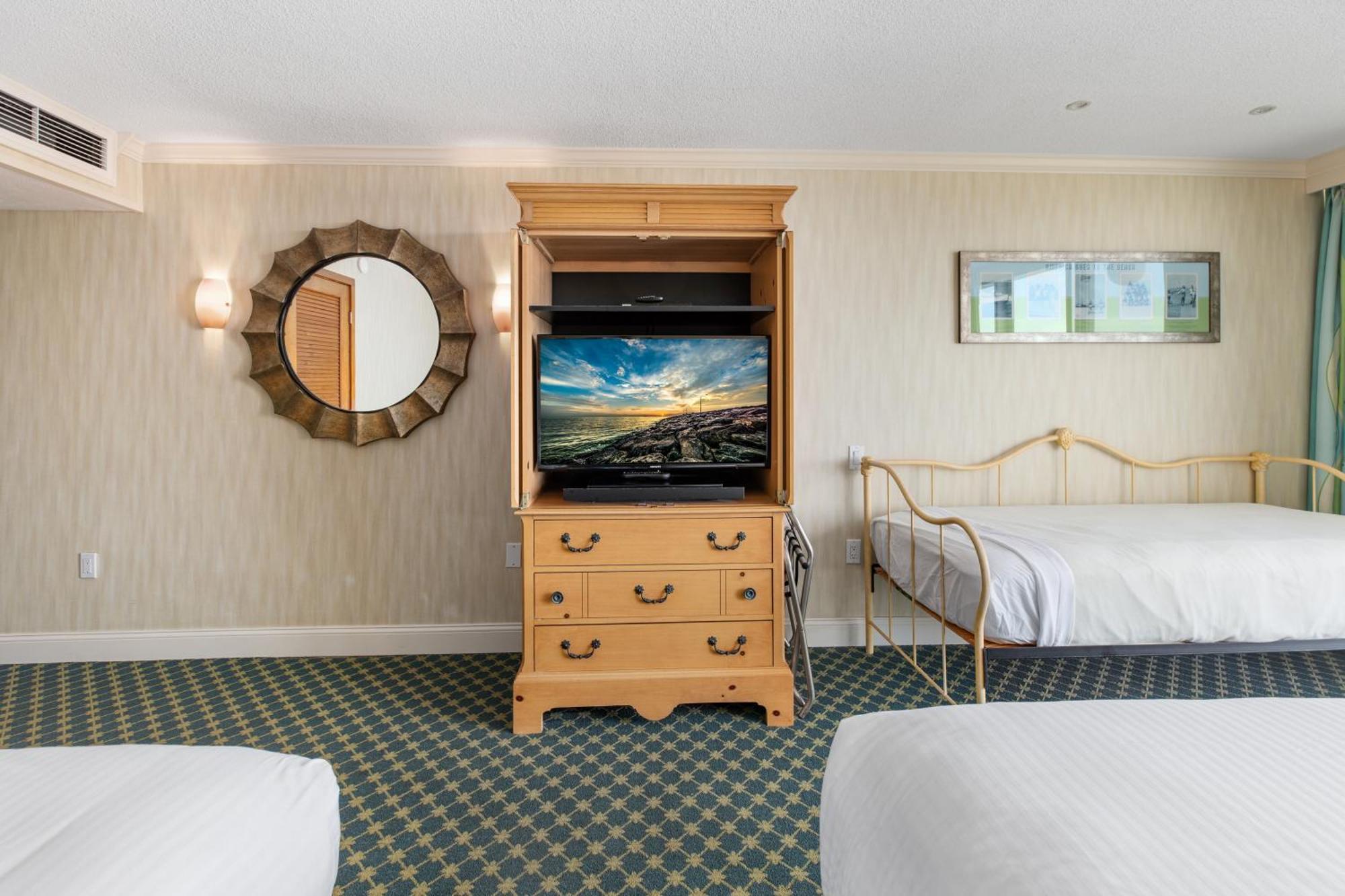 Pan American Oceanfront Hotel Wildwood Crest Exterior photo